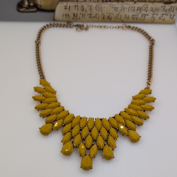 J. Crew Gold Necklace with Yellow Geometric Design - Picture 1 of 5
